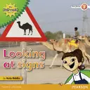 My Gulf World and Me Level 2 non-fiction reader: Patrząc na znaki - My Gulf World and Me Level 2 non-fiction reader: Looking at signs