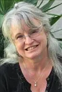 Dziewczyna z szwalni - The Sewing Room Girl