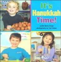 Nadszedł czas Chanuki! - It's Hanukkah Time!