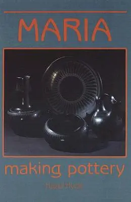 Maria tworzy ceramikę - Maria Making Pottery