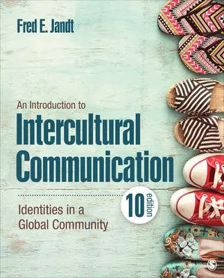 Wprowadzenie do komunikacji międzykulturowej: Tożsamość w globalnej społeczności - An Introduction to Intercultural Communication: Identities in a Global Community