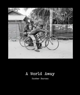 Hunter Barnes: Odległy świat - Hunter Barnes: A World Away