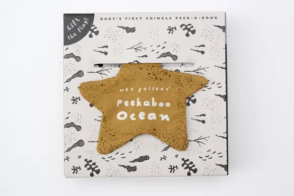 Peekaboo Ocean: Pierwsza marszczona książeczka dla niemowląt - podnieś klapkę! - Peekaboo Ocean: Baby's First Crinkle Peek-A-Book - Lift the Flap!