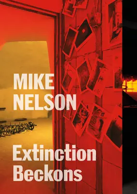 Mike Nelson: Nadciąga zagłada - Mike Nelson: Extinction Beckons