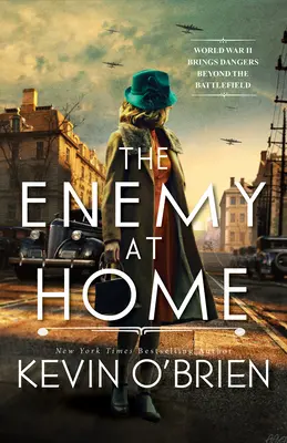 Wróg w domu: Trzymająca w napięciu powieść historyczna o seryjnym mordercy z czasów II wojny światowej - The Enemy at Home: A Thrilling Historical Suspense Novel of a WWII Era Serial Killer