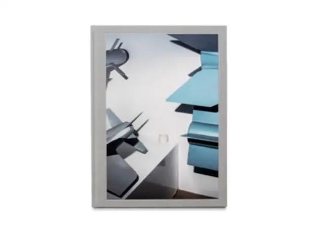 Nic osobistego: Zaplecze wojny - Nothing Personal: The Back Office of War